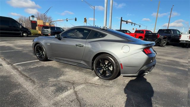 Used 2024 Ford Mustang GT image 6
