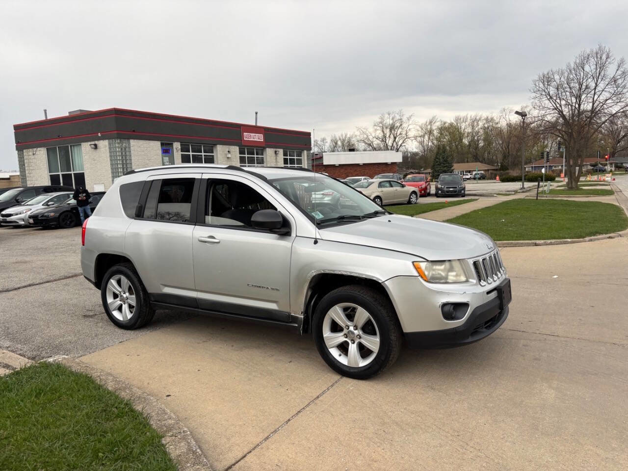 Used 2011 Jeep Compass 2WD image 7