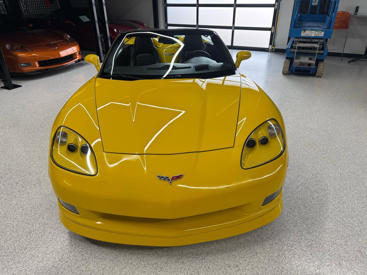 Used 2006 Chevrolet Corvette Convertible w/ Preferred Equipment Group image 23