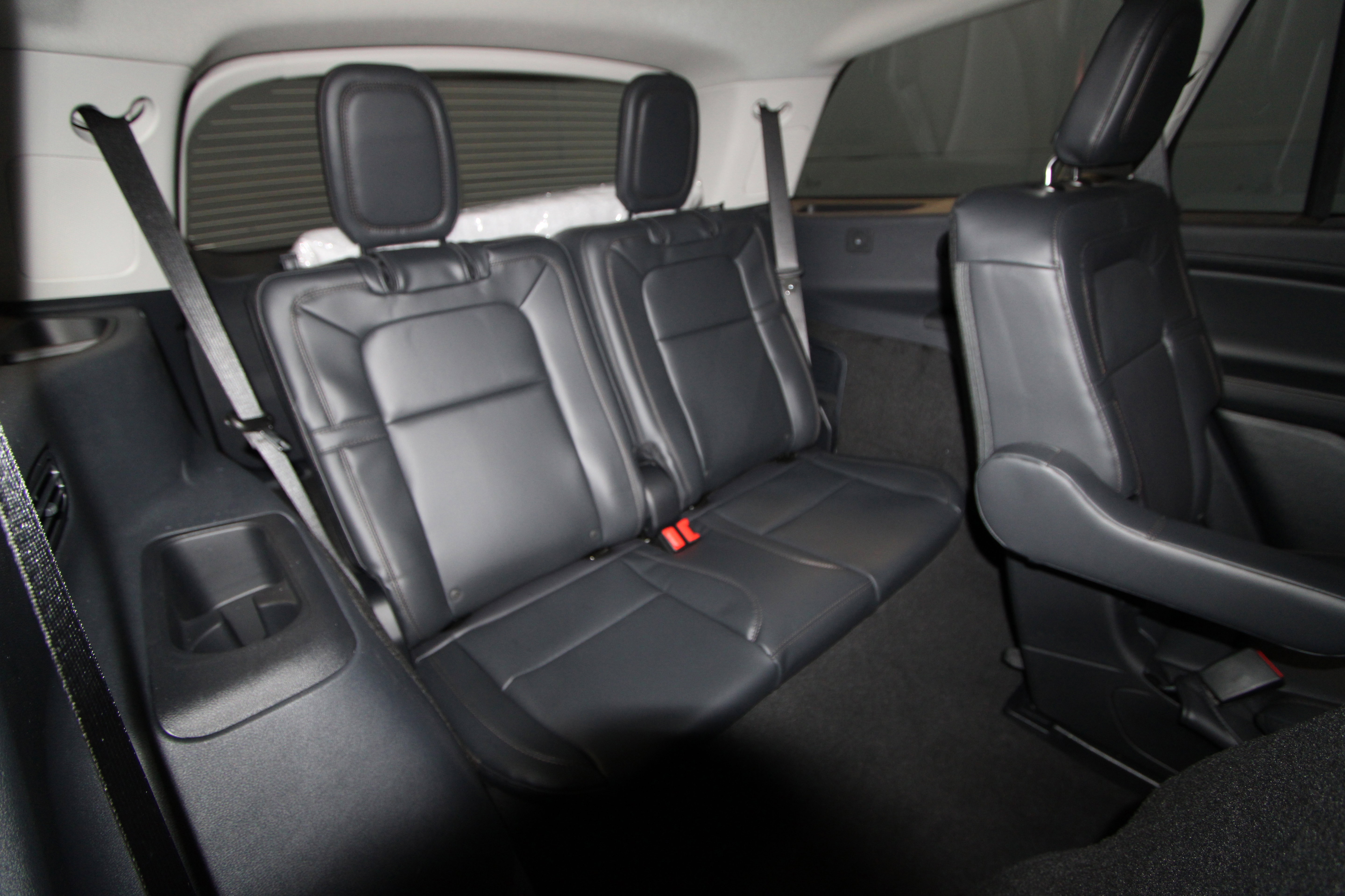 New 2026 Lincoln Aviator Reserve image 23