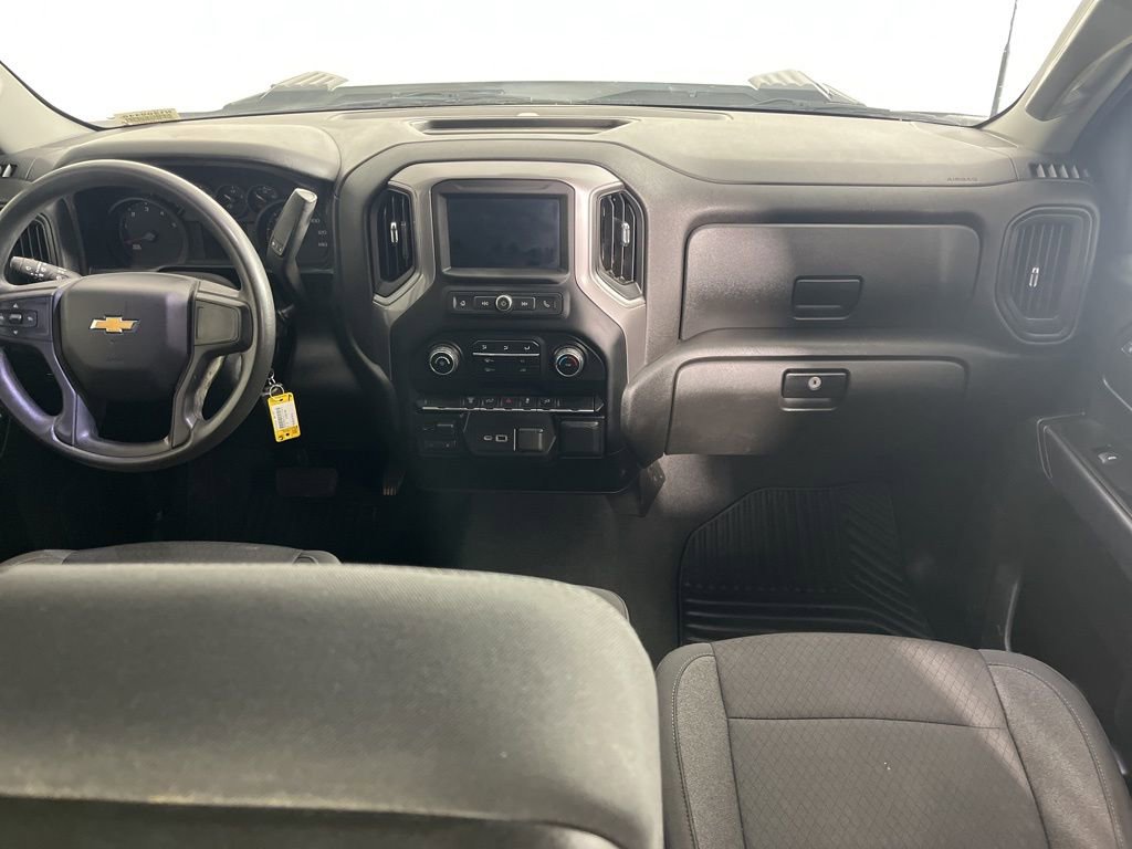Used 2022 Chevrolet Silverado 2500 Custom w/ Custom Value Package image 14