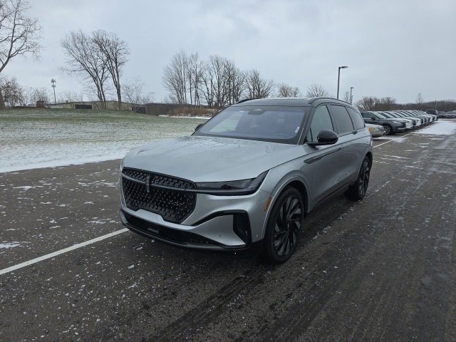 Certified 2024 Lincoln Nautilus Reserve w/ Equipment Group 203A image 1