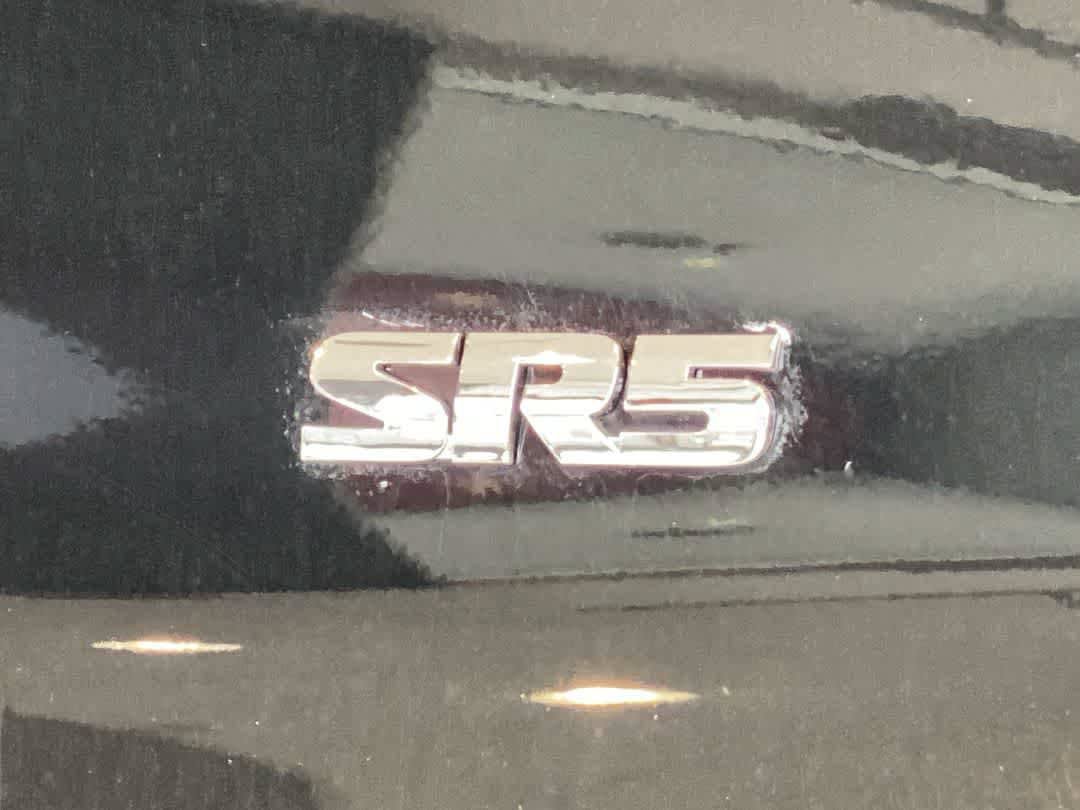 Certified 2019 Toyota 4Runner SR5 Premium AWD/4WD image 11