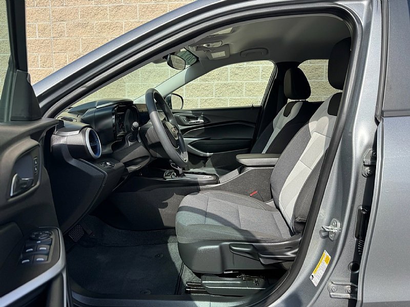 Used 2024 Chevrolet Trax LS w/ Driver Confidence Package FWD image 24