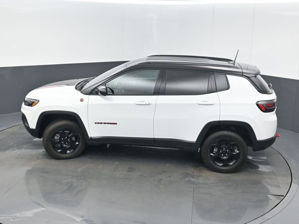 Used 2023 Jeep Compass Trailhawk w/ Trailhawk Elite Group image 42