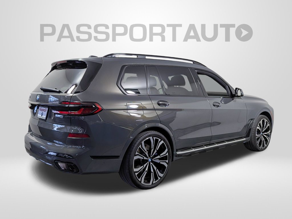 Certified 2024 BMW X7 xDrive40i w/ Executive Package AWD/4WD image 5