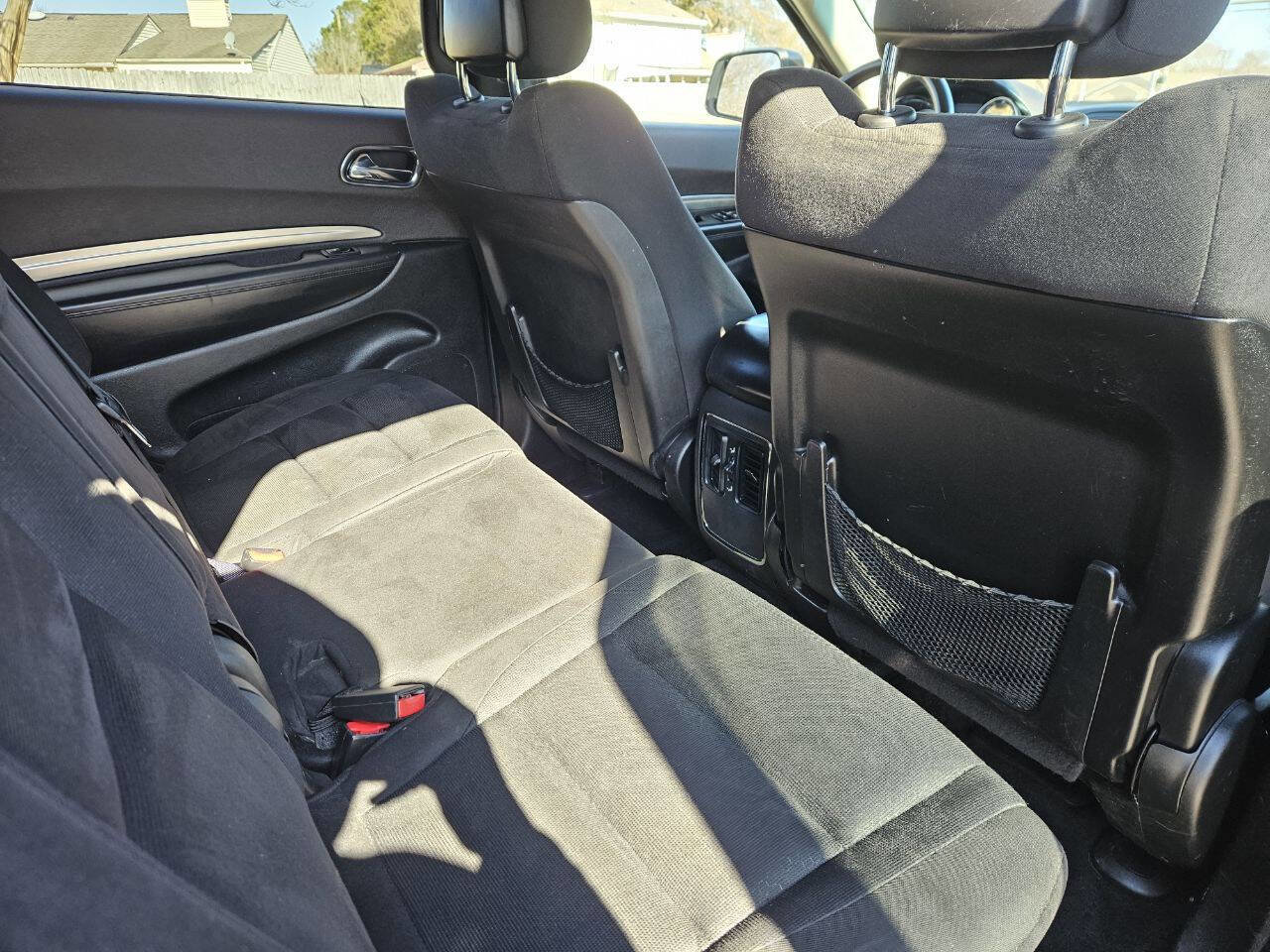 Used 2013 Dodge Durango SXT image 11