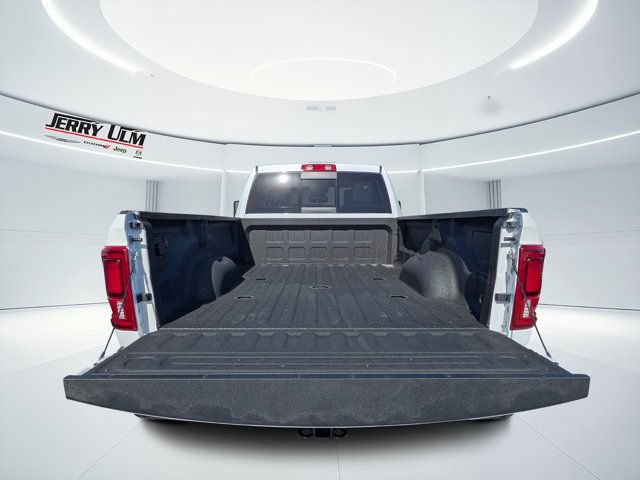 Used 2026 RAM 3500 Laramie AWD/4WD image 8
