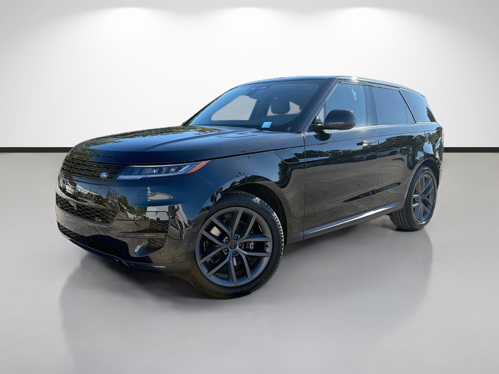 New 2027 Land Rover Range Rover Sport SE