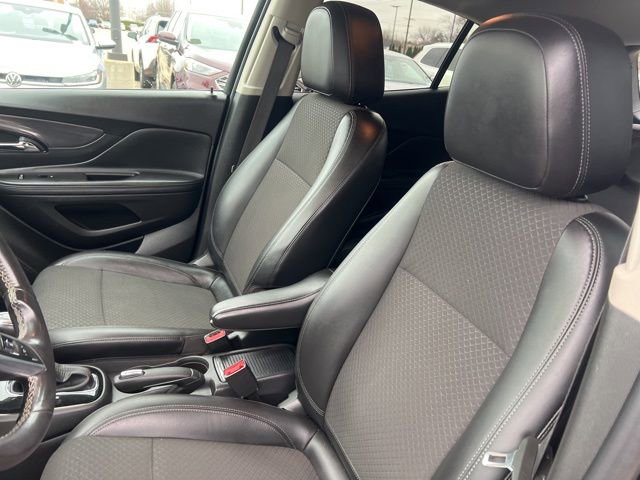 Used 2019 Buick Encore Sport Touring image 7