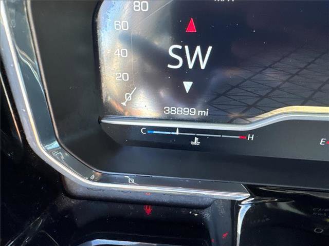 Used 2023 GMC Sierra 1500 SLT image 18