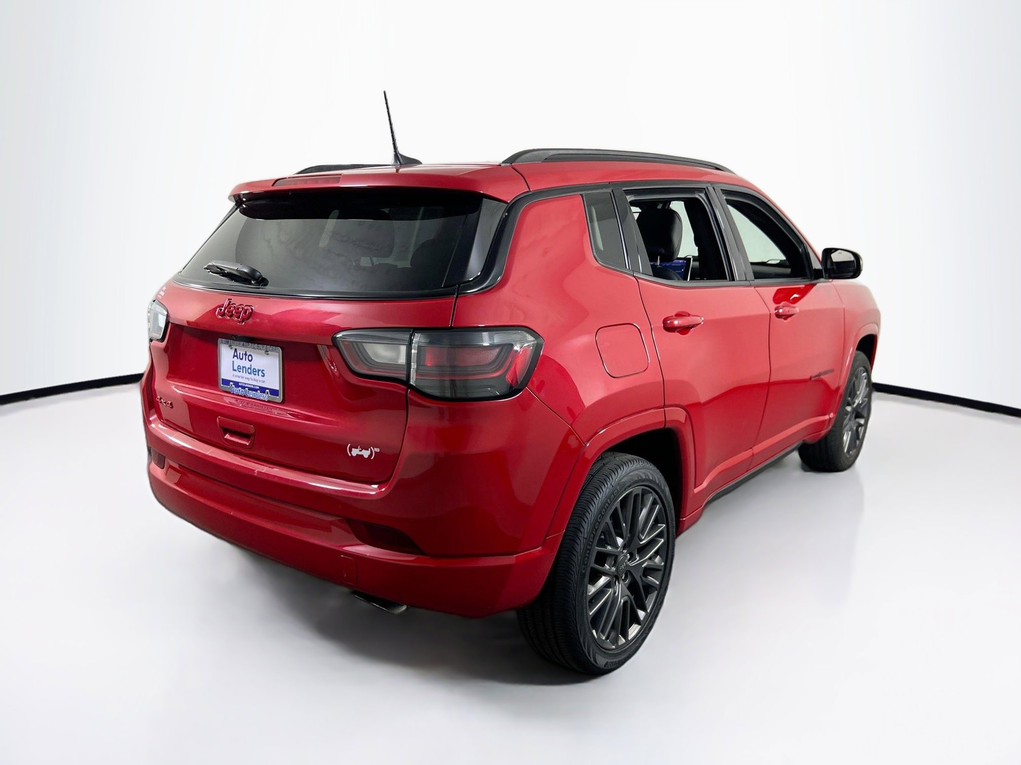 Used 2022 Jeep Compass Limited w/ (RED) Package AWD/4WD image 5