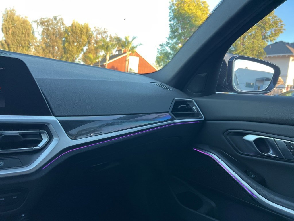 Used 2020 BMW 330i Sedan w/ Driving Assistance Package image 17