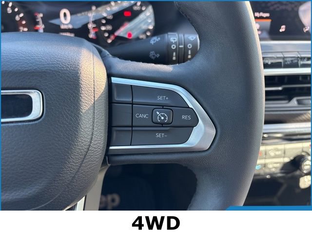 Used 2023 Jeep Compass Altitude image 9