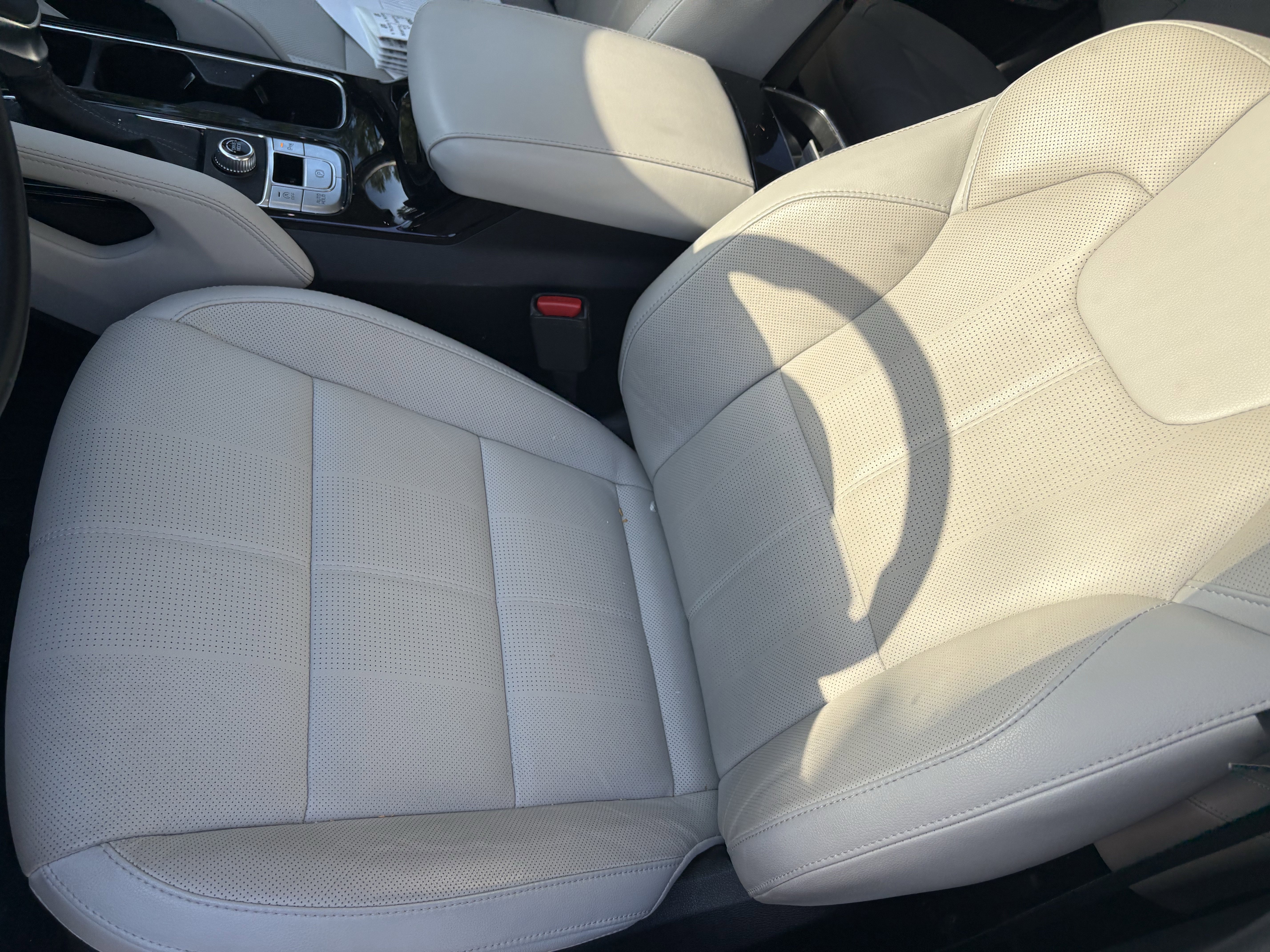 Used 2024 Kia Telluride EX FWD image 9