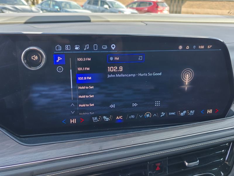 Used 2025 Chevrolet Tahoe Premier image 36