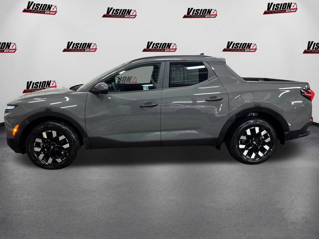 Used 2025 Hyundai Santa Cruz SEL image 8