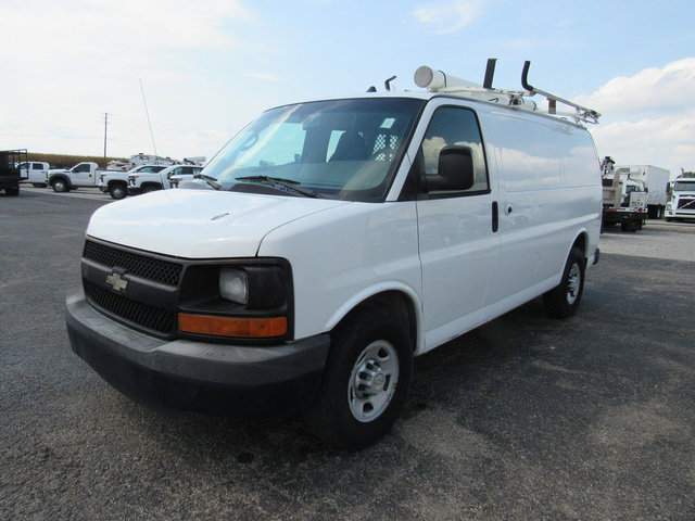 Used 2013 Chevrolet Express 2500 RWD image 7