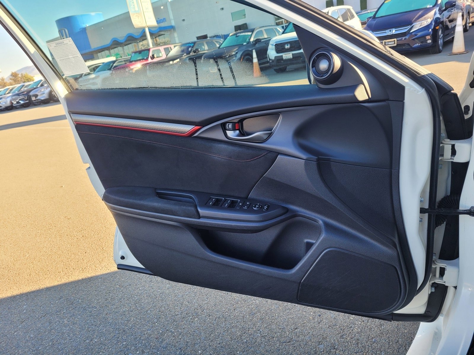 Used 2017 Honda Civic Type R image 15