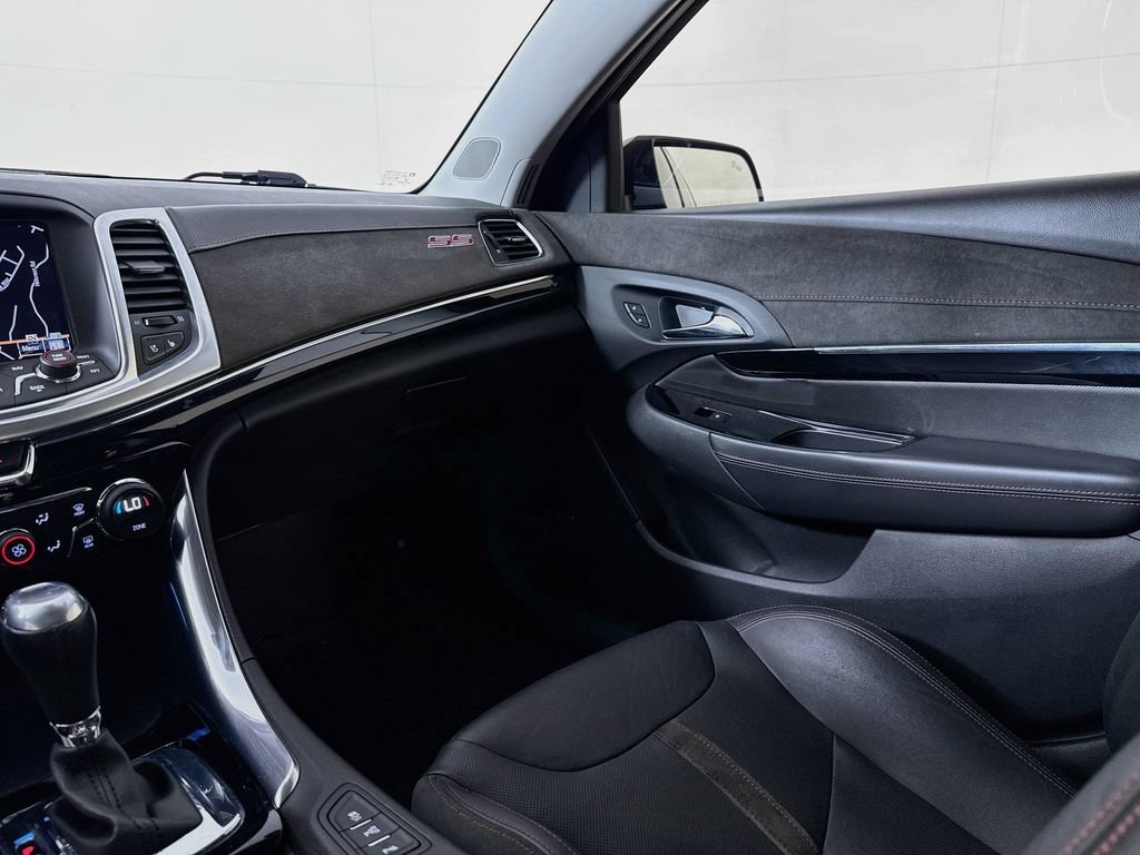 Used 2016 Chevrolet SS RWD image 31
