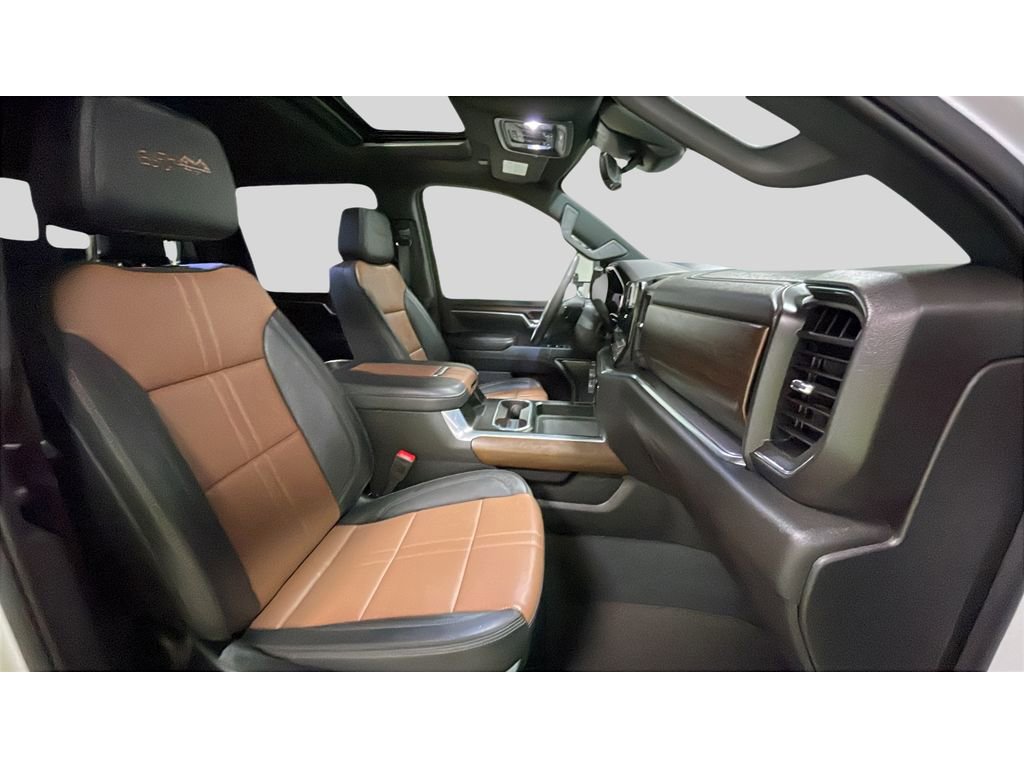 Used 2025 Chevrolet Silverado 2500 High Country w/ High Country Premium Package image 17