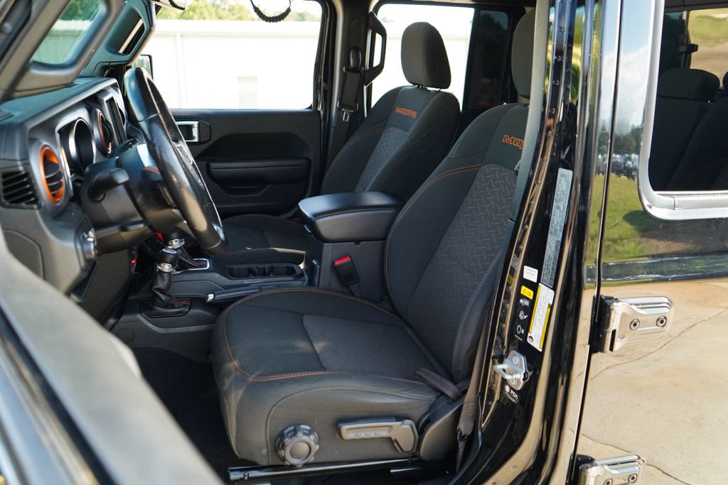 Used 2022 Jeep Gladiator Mojave w/ Cold Weather Group AWD/4WD image 7