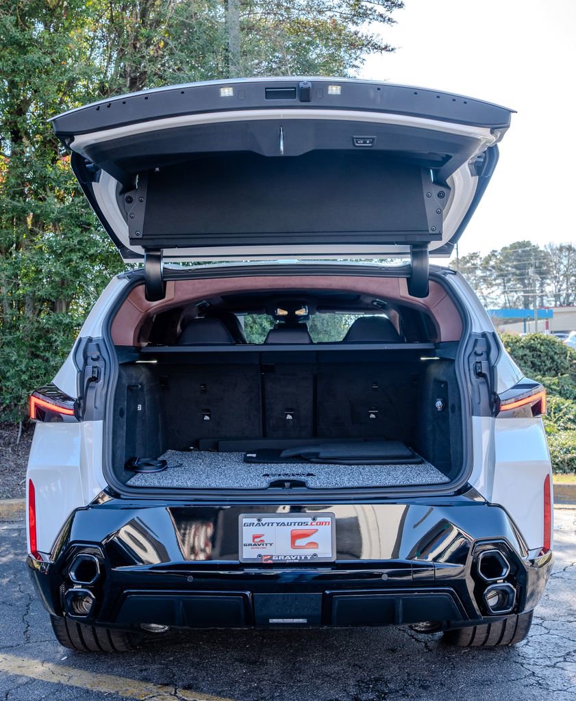 Used 2026 BMW XM Label Red image 27