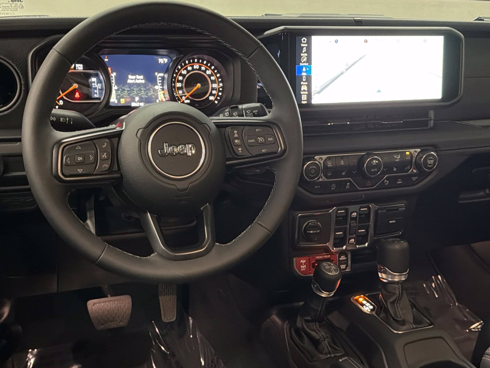 Used 2026 Jeep Wrangler Unlimited Rubicon AWD/4WD image 33