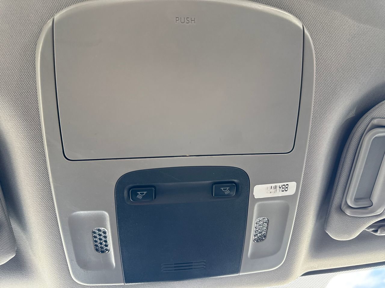 Used 2024 Toyota Camry SE image 30