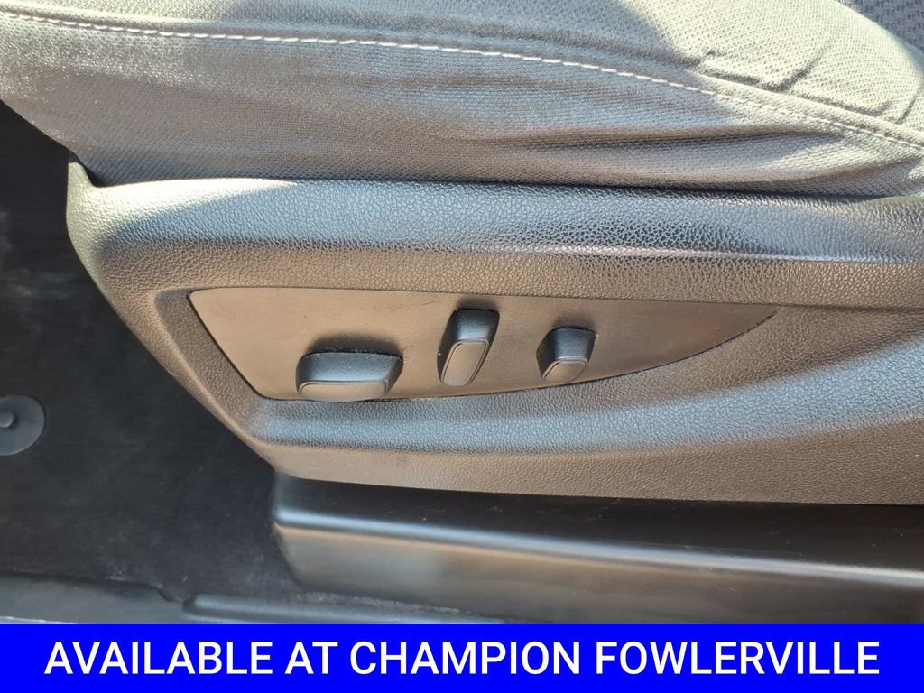 Used 2016 Chevrolet Silverado 2500 LT w/ Midnight Edition AWD/4WD image 12