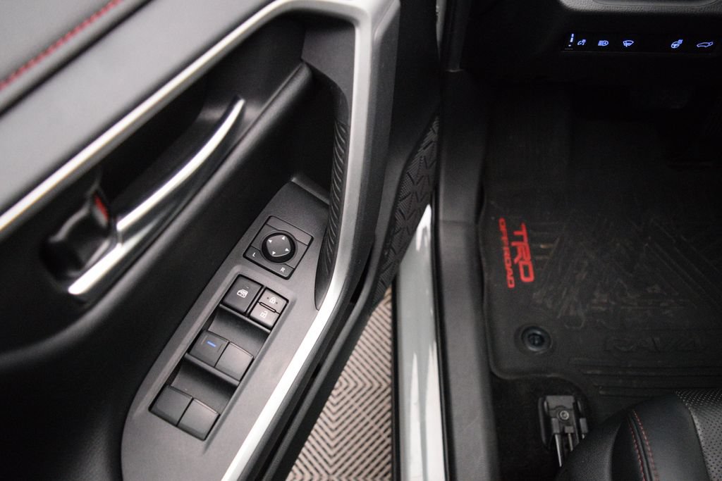 Used 2021 Toyota RAV4 TRD Off-Road w/ TRD Off-Road Weather Package AWD/4WD image 27