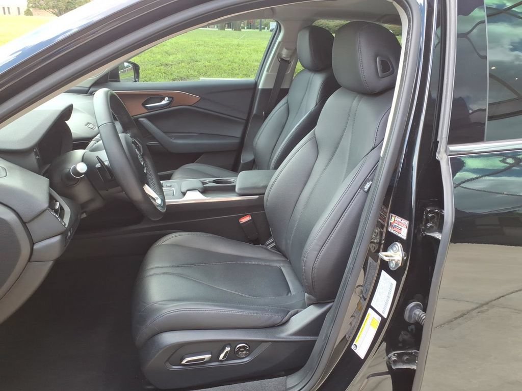 Used 2021 Acura TLX FWD image 12