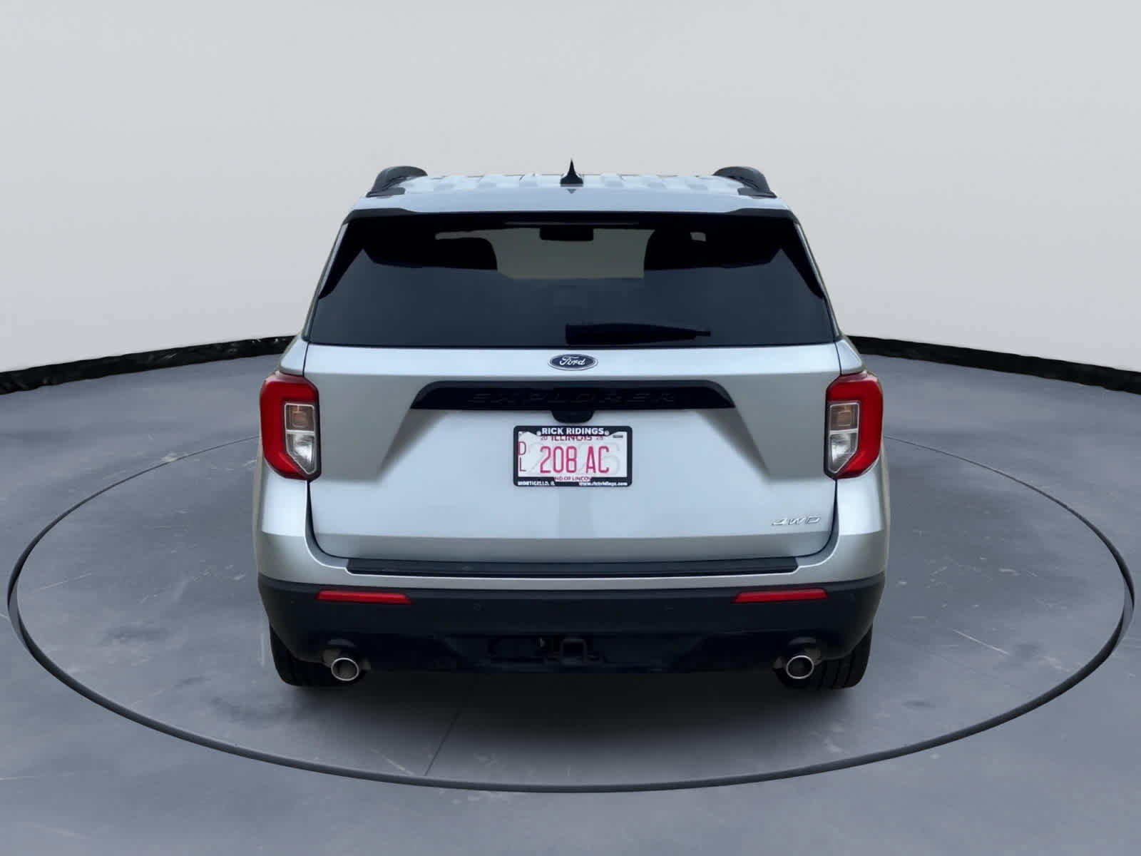 Used 2023 Ford Explorer ST-Line w/ Class IV Trailer Tow Package AWD/4WD image 7