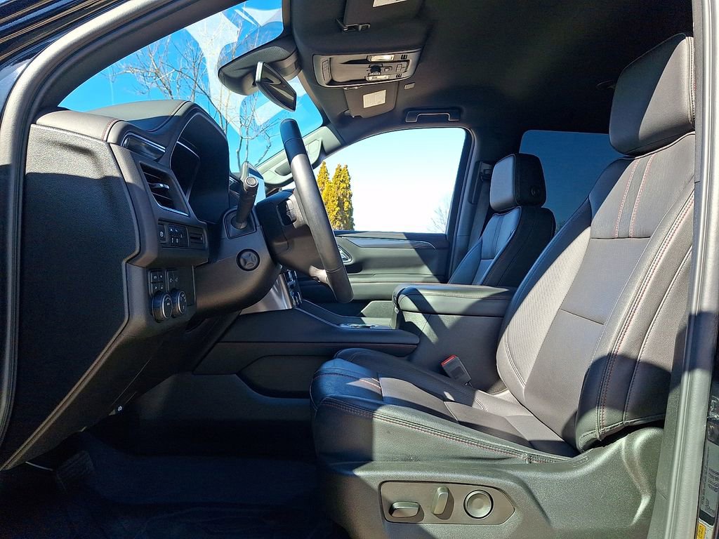 Used 2023 Chevrolet Tahoe RST w/ Luxury Package image 13