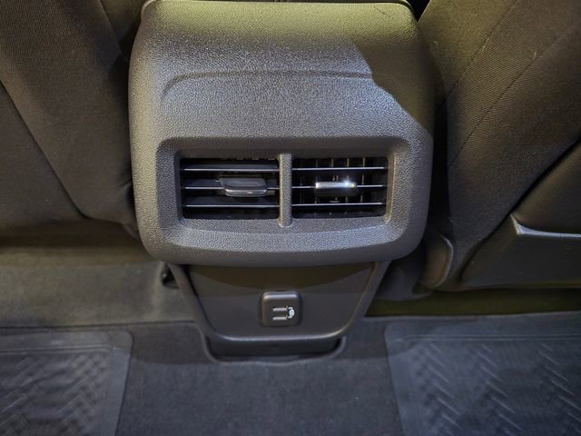 Used 2023 GMC Terrain SLE w/ Driver Convenience Package AWD/4WD image 31