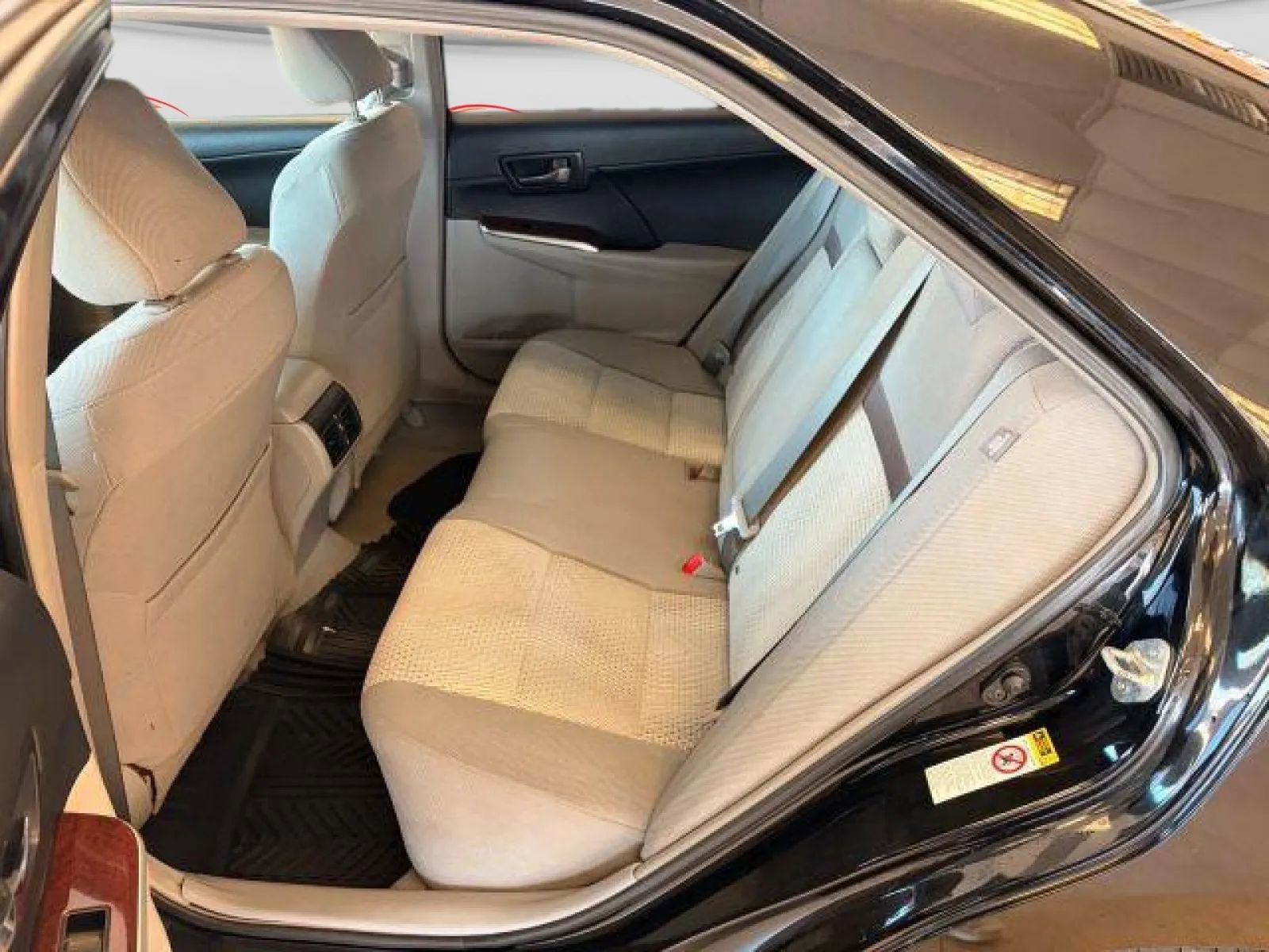 Used 2013 Toyota Camry XLE image 11