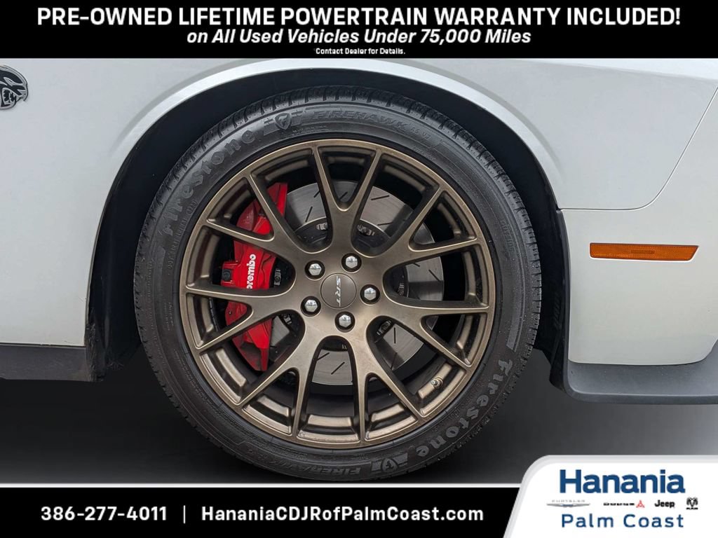 Used 2016 Dodge Challenger SRT Hellcat RWD image 11