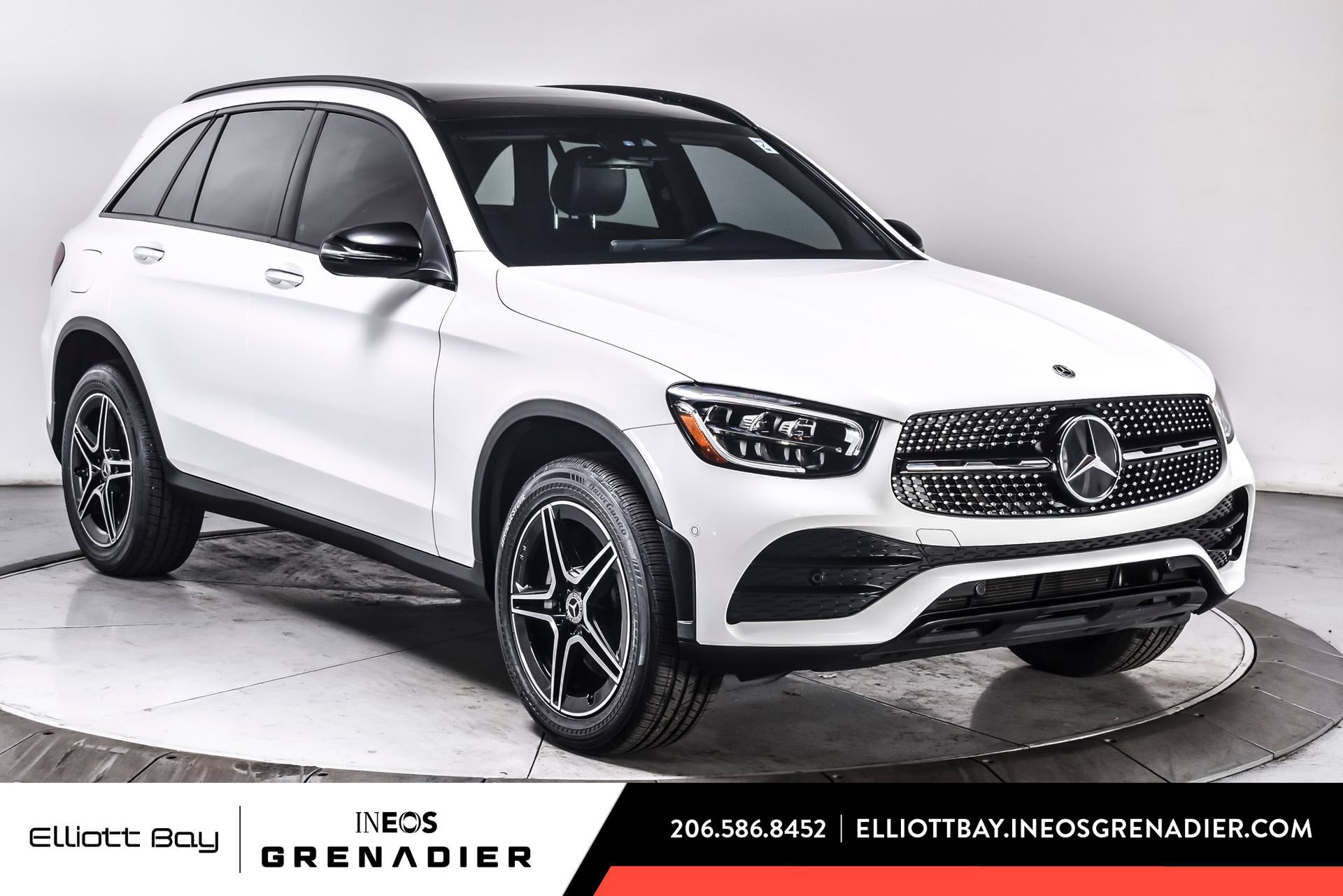 Used 2022 Mercedes-Benz GLC 300 4MATIC image 1
