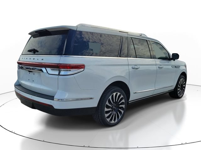 Used 2023 Lincoln Navigator L Black Label AWD/4WD image 4