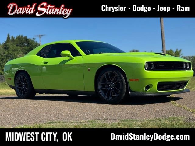 Certified 2023 Dodge Challenger R/T Scat Pack RWD image 1