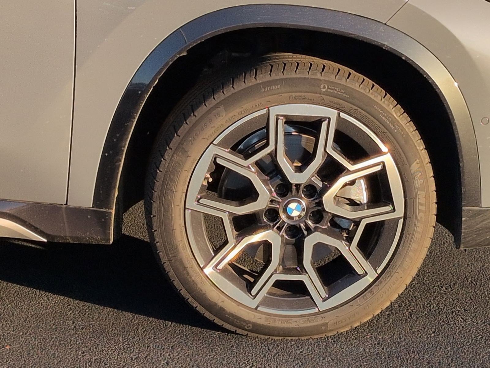 Used 2025 BMW X1 xDrive28i image 13