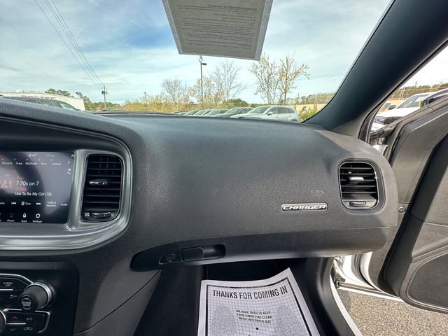 Used 2023 Dodge Charger SXT w/ Blacktop Package image 16