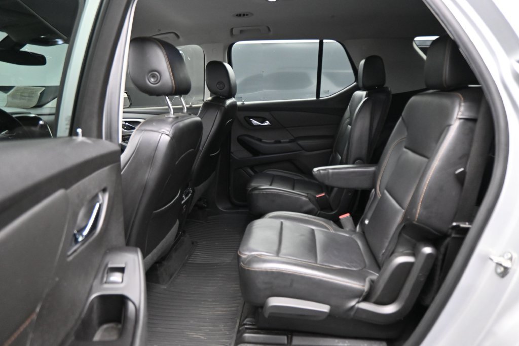 Used 2019 Chevrolet Traverse LT FWD image 24