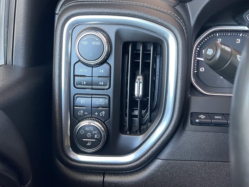Used 2023 GMC Sierra 3500 Denali w/ Denali Ultimate Package AWD/4WD image 25