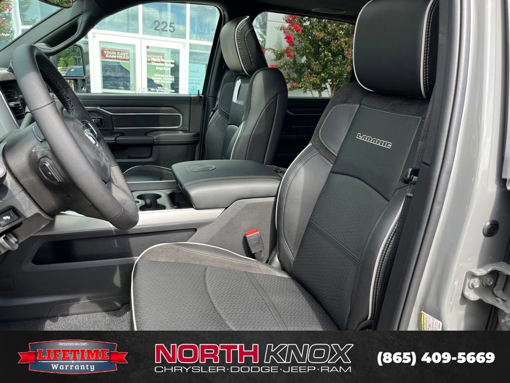 New 2026 RAM 2500 Laramie AWD/4WD image 6