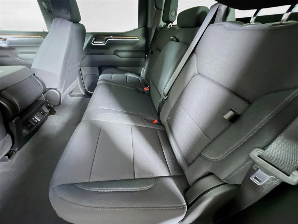 Used 2025 GMC Sierra 1500 Elevation image 22