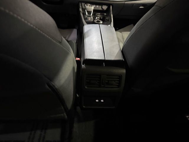 Certified 2025 Nissan Rogue SV image 29