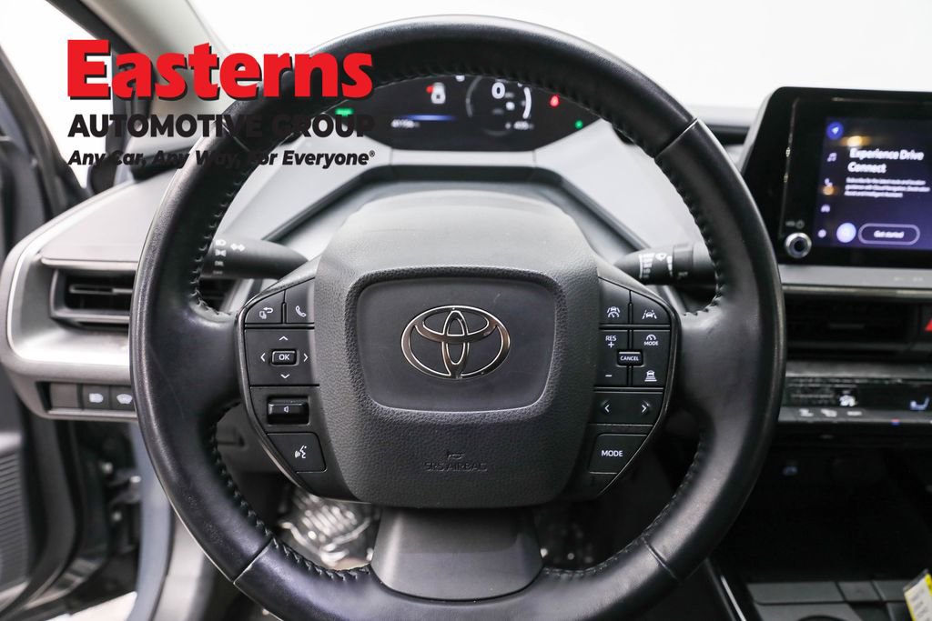Used 2024 Toyota Prius LE image 10