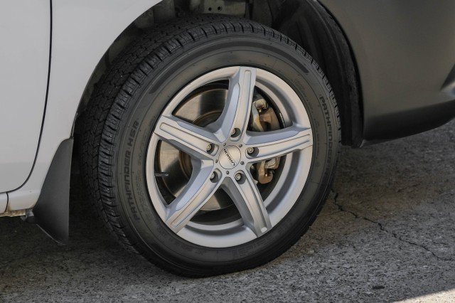 Used 2019 Nissan NV200 S w/ Cruise Control Package image 54