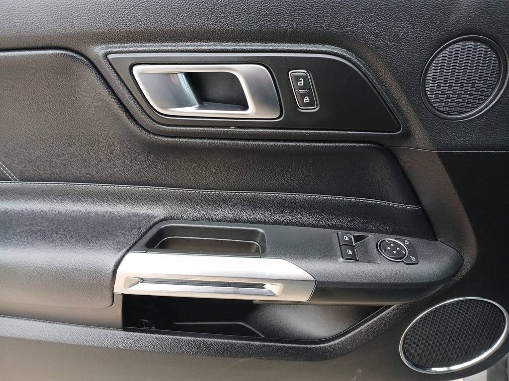 Used 2022 Ford Mustang Premium image 22